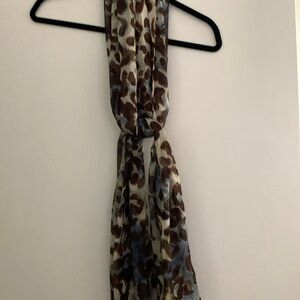 NWOT Simply Vera VERA WANG Animal Print Scarf